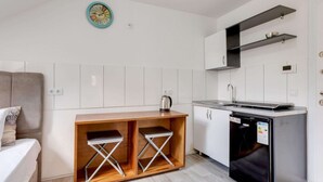 Unclassified image, 3 of 29, button - Oberhausen Cozy Nest (Oberhausen)