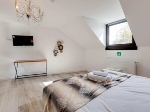 Apartment | 2 bedrooms, individually furnished, bed sheets - Pleasant Apartment Near Centre (Oberhausen)