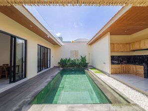 Piscine extérieure