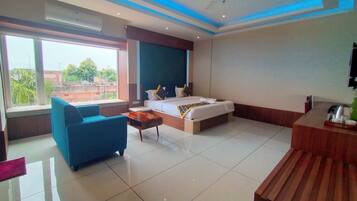Executive Room | Free WiFi
