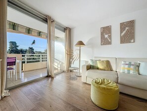 Immagine non classificata, 3 di 35, pulsante