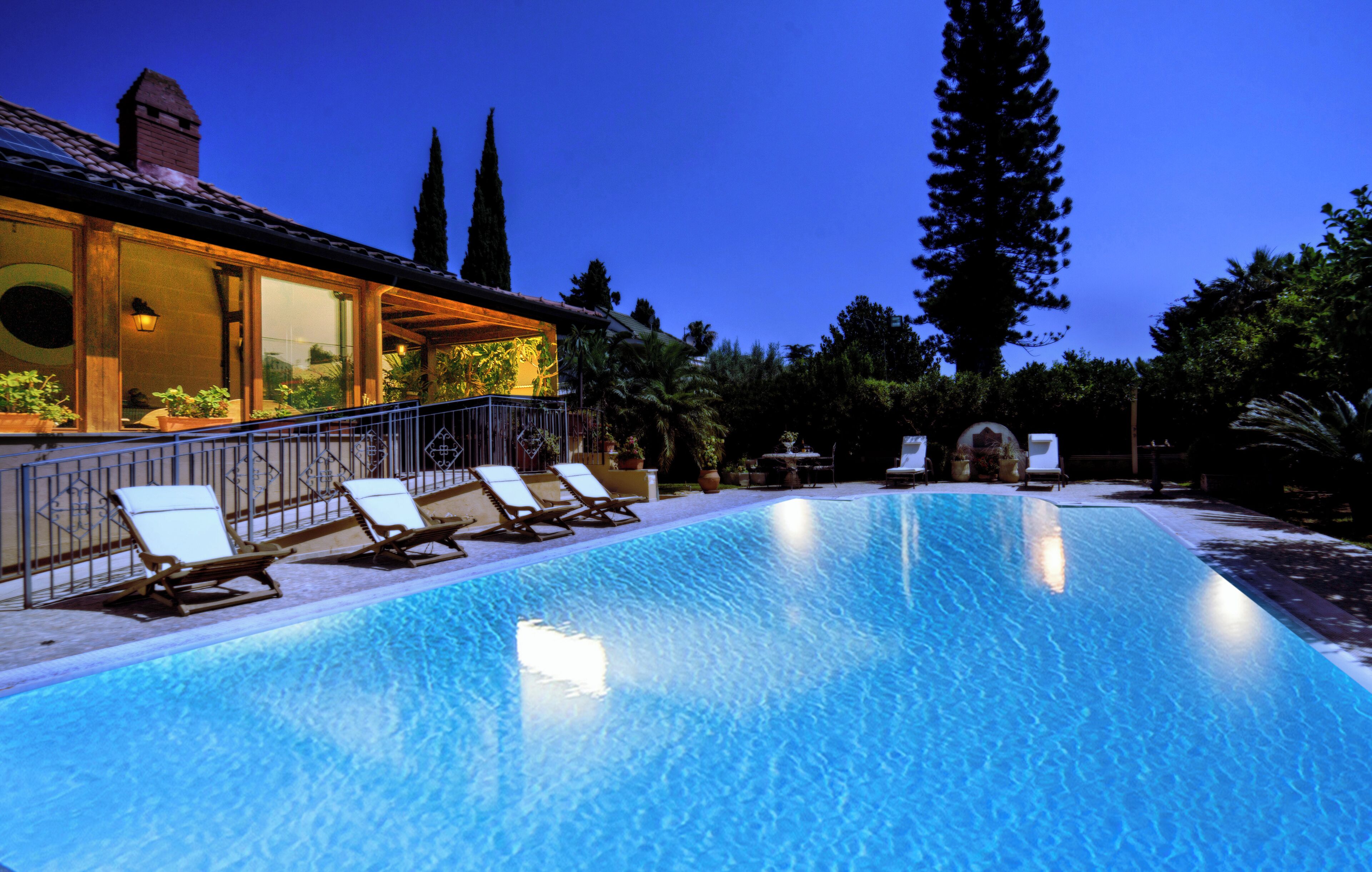 Piscina all'aperto