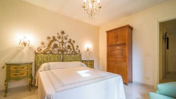 4 Schlafzimmer, Bügeleisen/Bügelbrett, kostenloses WLAN, Bettwäsche