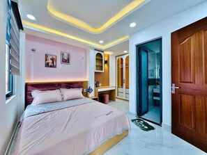 Comfort Duplex, Balcony, Garden View | In-room safe, desk, iron/ironing board, free WiFi - Hoanglinhhome (Ho Chi Minh City)