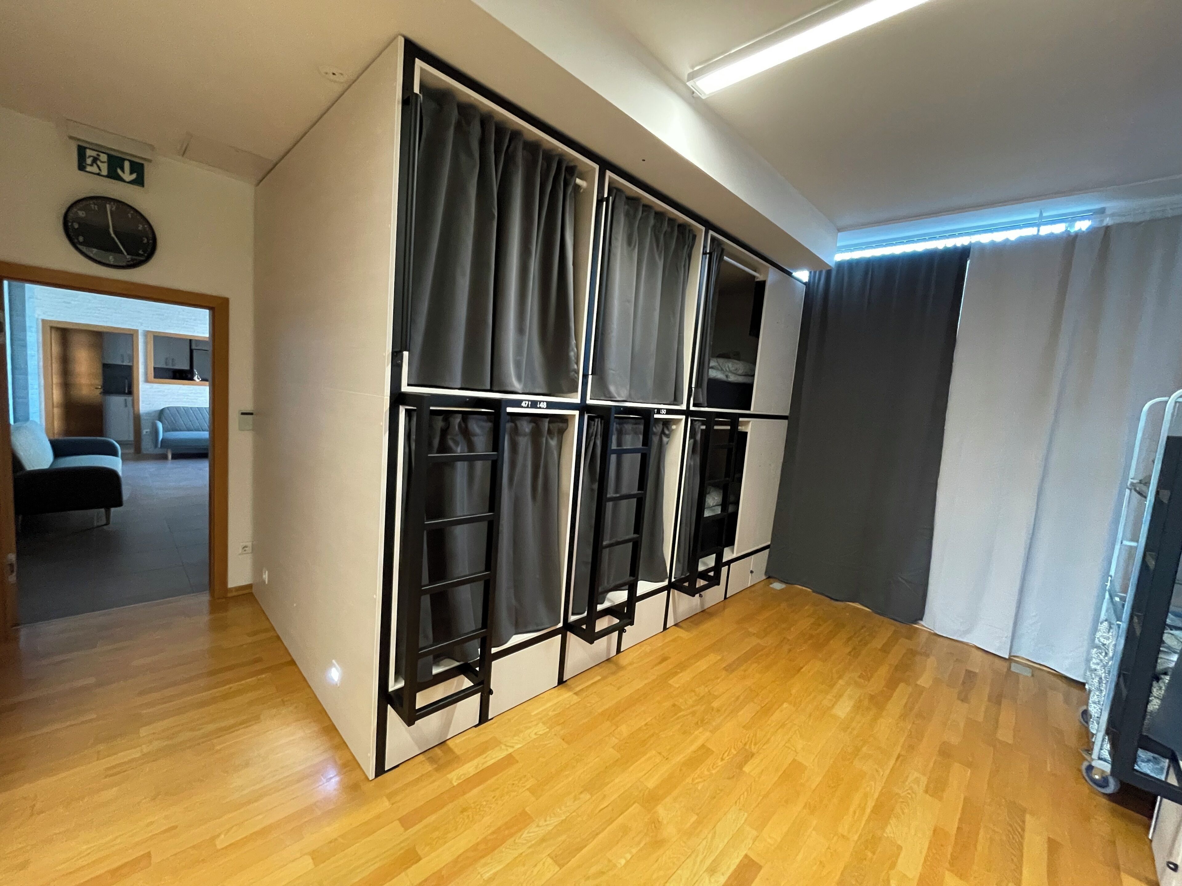 أغطية فراش متميزة وواي فاي مجانًا وملاءات أسرّة