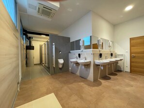Salle de bain commune