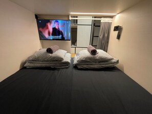 Premium bedding, free WiFi, bed sheets - Sleep&Go Hostel (Ljubljana)