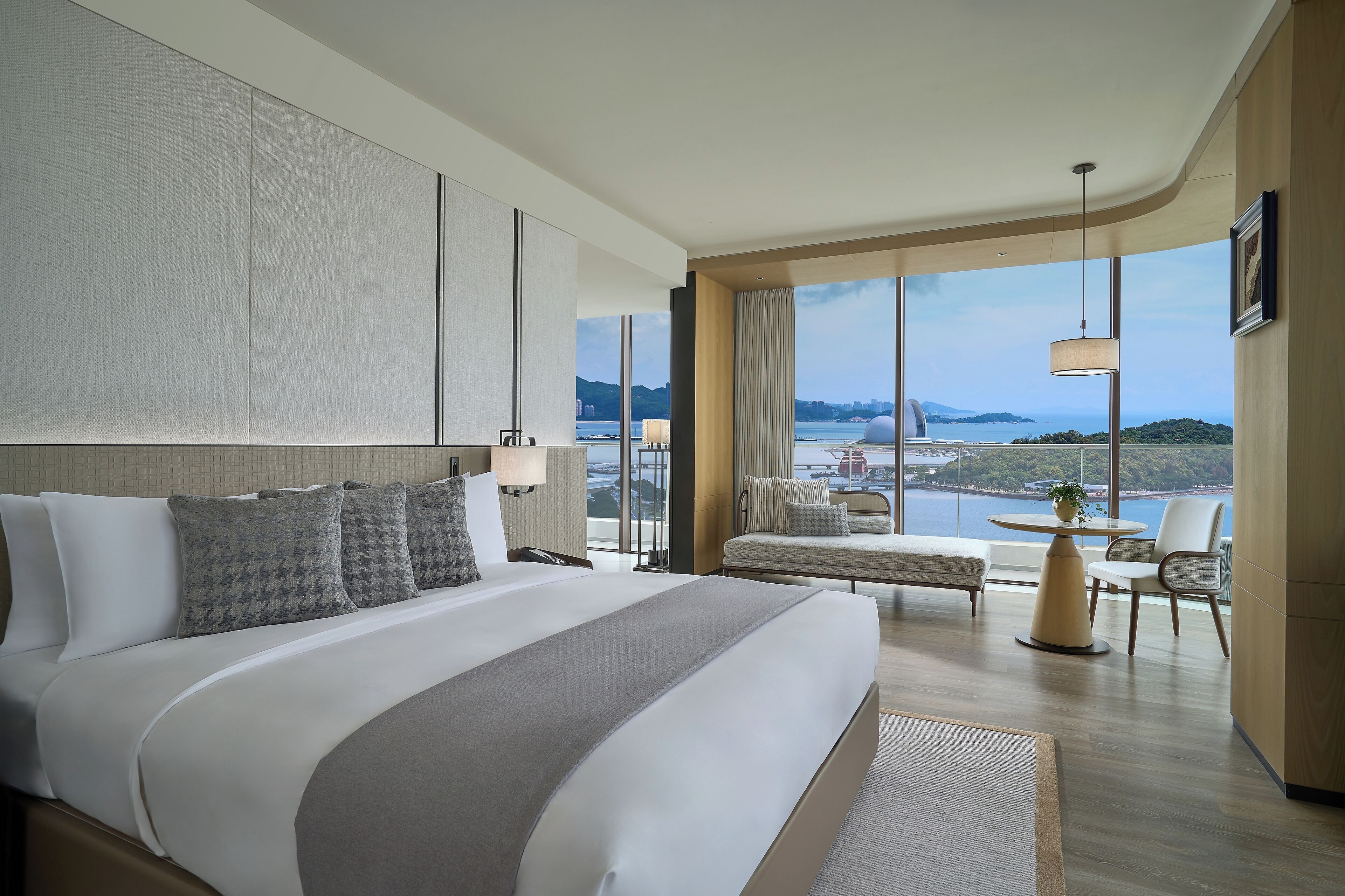 Opera House Sea View King Room