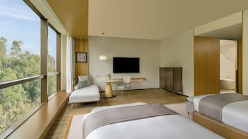 Deluxe Mountain View Twin Room | In-room safe, blackout drapes, WiFi (free)