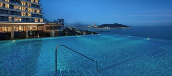 Grand Ocean View Hotel Zhuhai