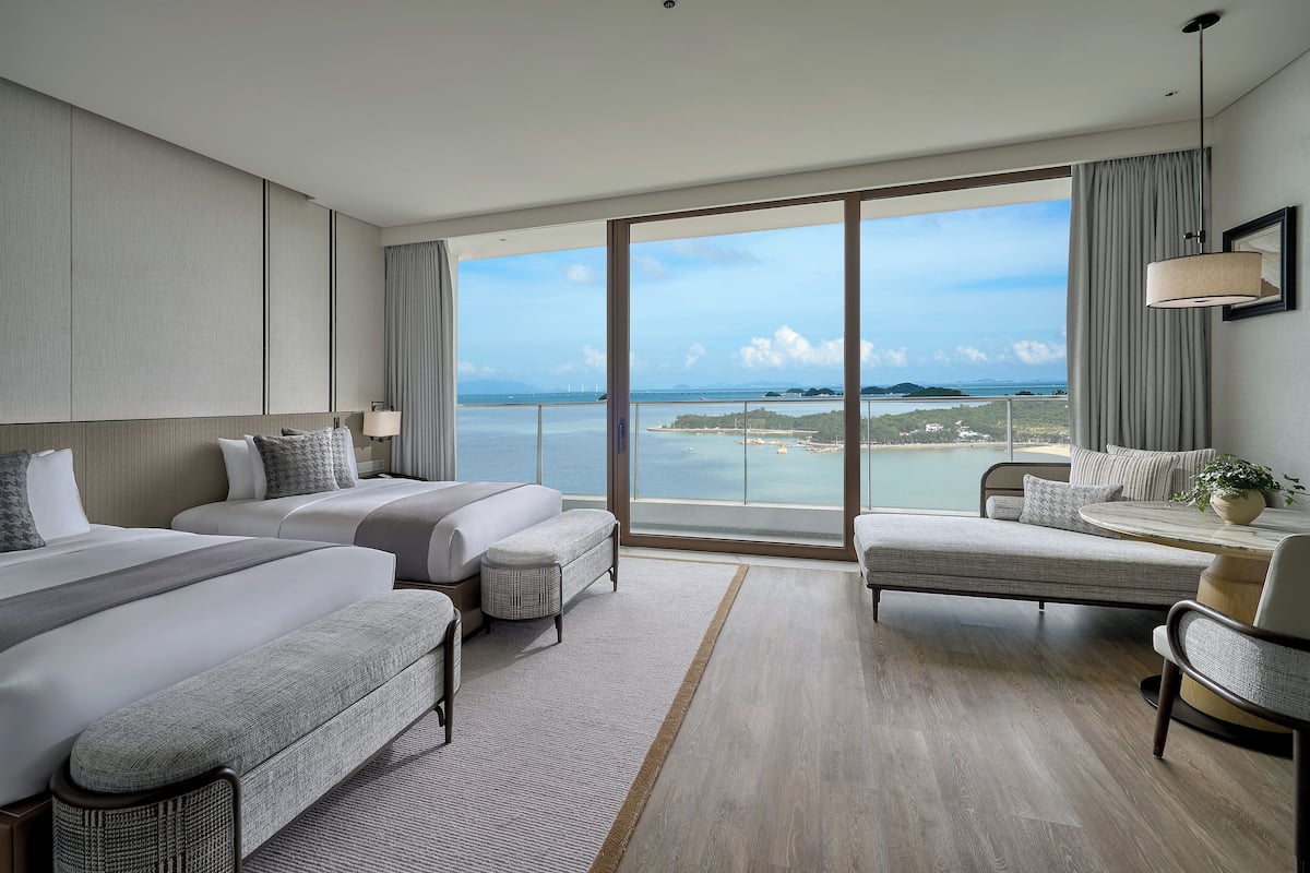 Sea View Twin Room | 1 bedroom, in-room safe, blackout drapes, free WiFi