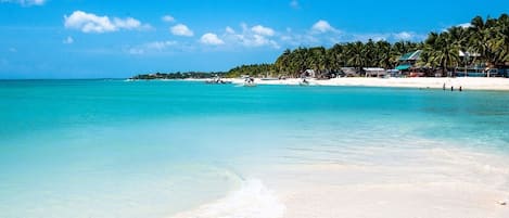 Pemandangan pantai/laut