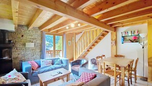 TV, fireplace, DVD player - Chalet Papillon PPL NATURE & COSY 6 Pers. (Châtel)