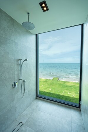 Shower, eco-friendly toiletries, hair dryer, bidet