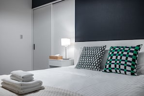 3 bedrooms, blackout curtains, free WiFi, bed sheets - Tabitaimu Sumiyoshitsukimitiru (Osaka)