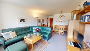 Télévision, chaîne hi-fi