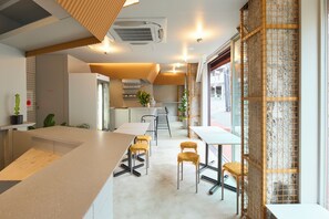 Cafe - SHORTsuido (Tokyo)