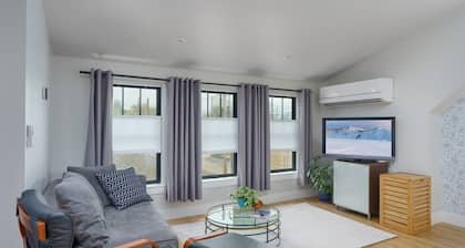 Sunny Schafer Park Guest Home ● Near RiNo