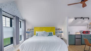 1 habitación, tabla de planchar con plancha, wifi gratis y ropa de cama