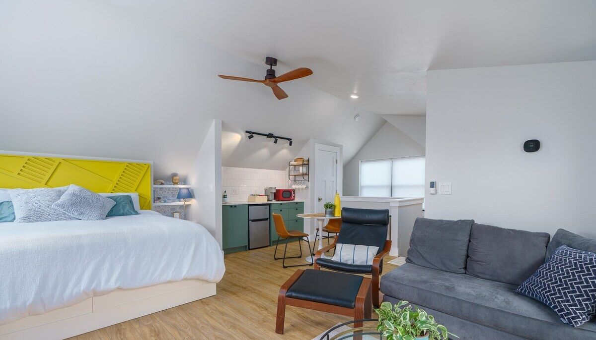 1 bedroom, iron/ironing board, free WiFi, bed sheets