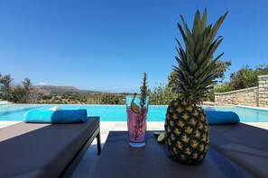 屋外プール、温水プール
