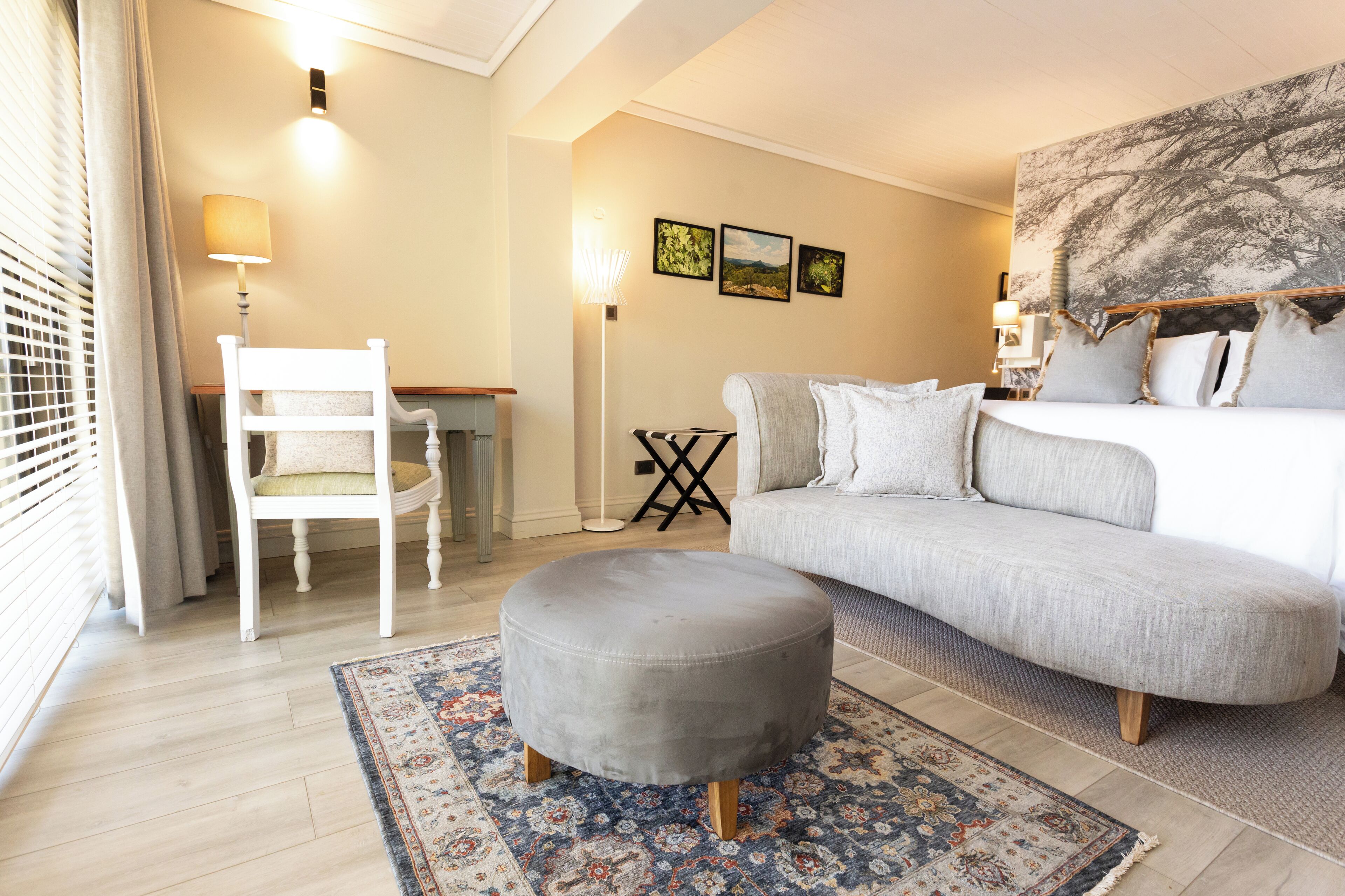 Pillowtop-Betten, Minibar, Zimmersafe, Schreibtisch