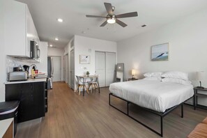 Strykejern/-brett, wi-fi, sengetøy og rullestolvennlig