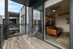 Terrace/patio - Two Stylish Nulu CozySuites (Louisville)