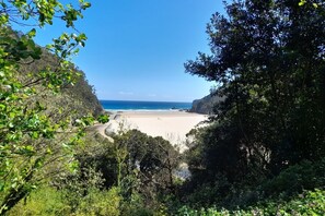 Beach nearby - Villa with farm on the coast of Llanes (Llanes)