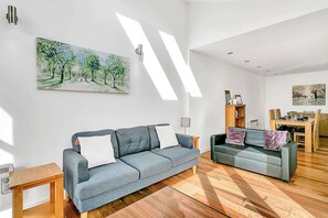TV, offices