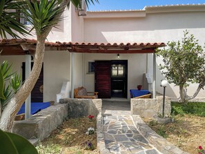 Front of property - Rose Of Crete (Platanias)