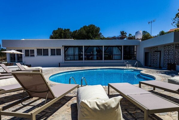 Seasonal outdoor pool - Rose Of Crete (Platanias)