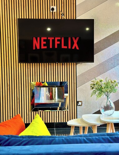 Charming 3-bedroom House in Portsmouth, close parking, train station,& Gunwharf 