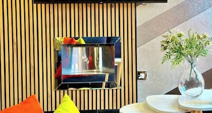 Charming 3-bedroom House in Portsmouth, close parking, train station,& Gunwharf