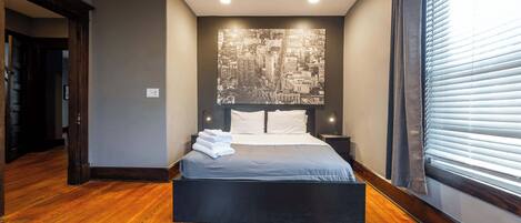 4 室のベッドルーム、インターネット