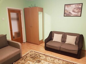 Smart TV, books, video library