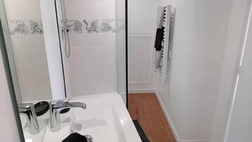 Hiustenkuivaaja, pyyhkeet