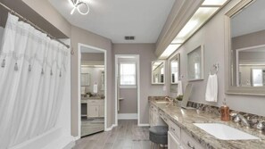 Unclassified image, 5 of 41, button