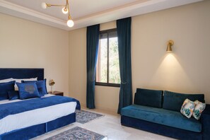 9 bedrooms, in-room safe, iron/ironing board, free WiFi - TAMARI (Marrakech)