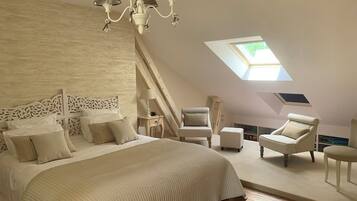 5 chambres, fer et planche à repasser, Wi-Fi, draps fournis