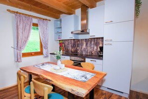 Kühlschrank, Herdplatte