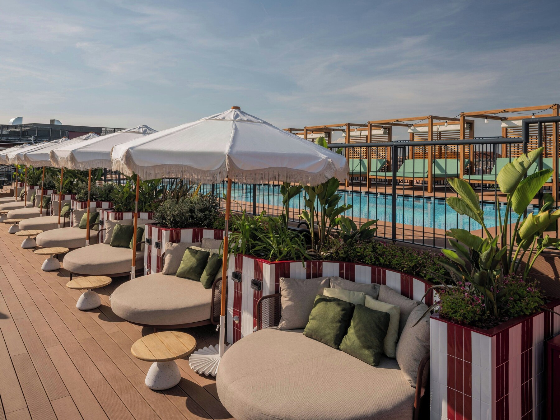 Seasonal outdoor pool