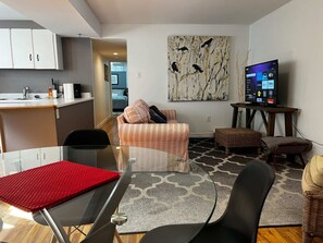 Interior - Inglis Heritage: Cozy 2-BDRM near Waterfront (Halifax)