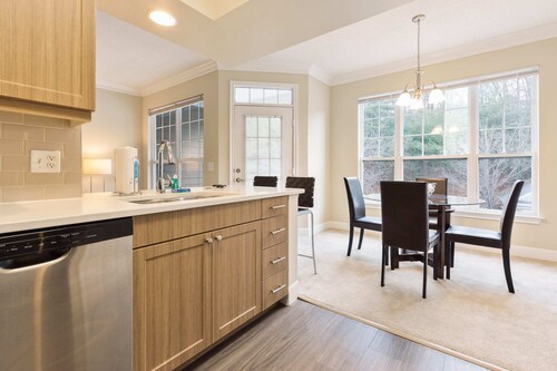 Spacious Apt with Private Balcony