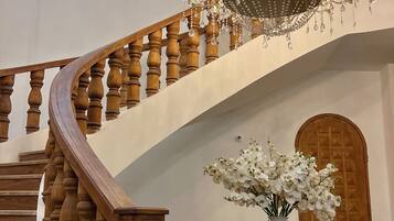 สมาร์ททีวี 43 นิ้ว พร้อมช่องดิจิตอล