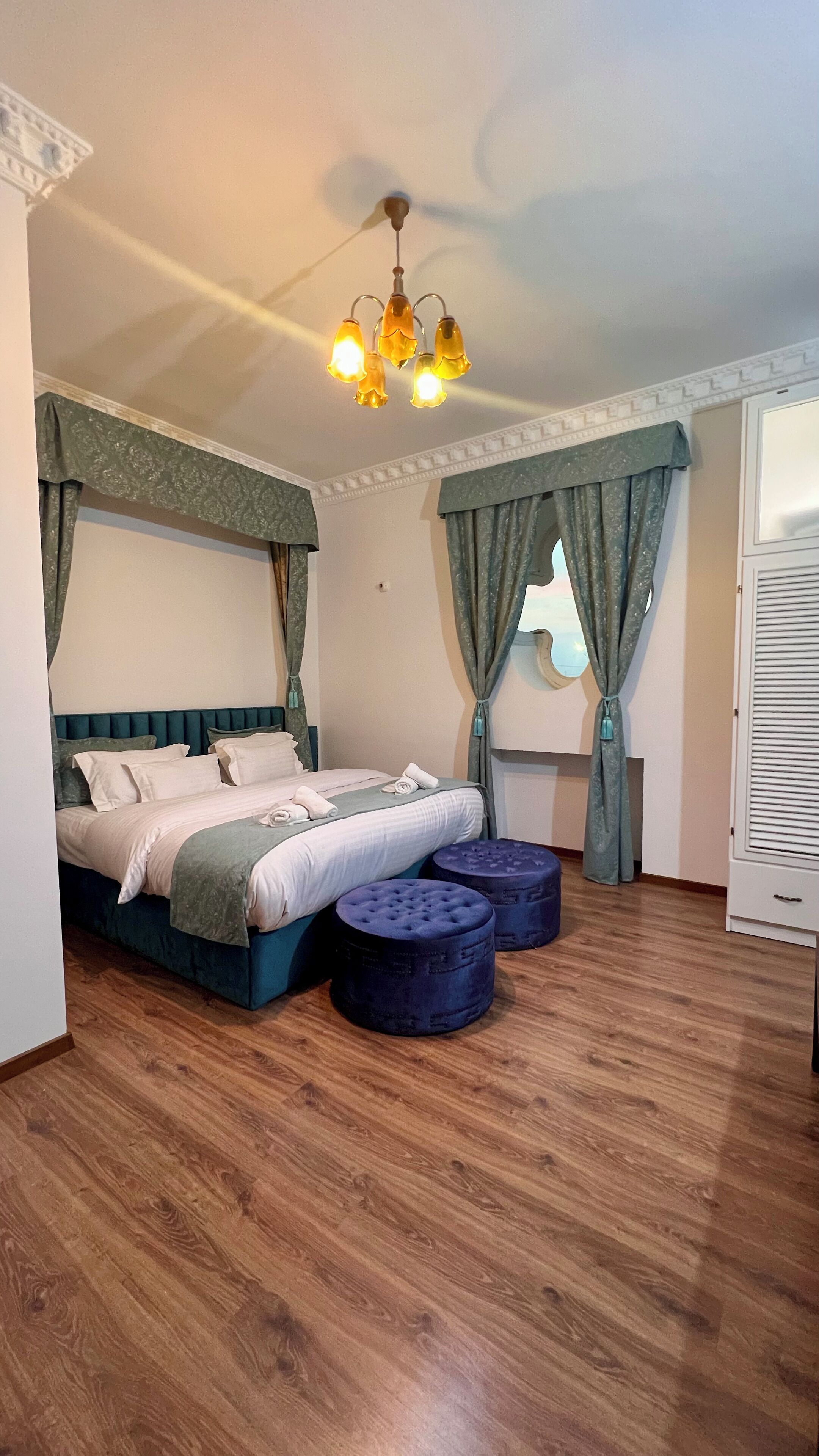 ห้องดีลักซ์ดับเบิลหรือทวิน, 1 ห้องนอน, วิวภูเขา | ผ้าปูที่นอนฝ้ายอียิปต์, เครื่องนอนระดับพรีเมียม, ผ้านวมขนเป็ด