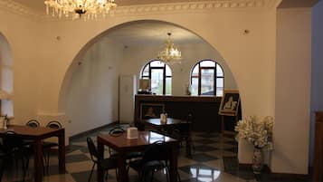 Smart TV de 43 pulgadas con canales digitales