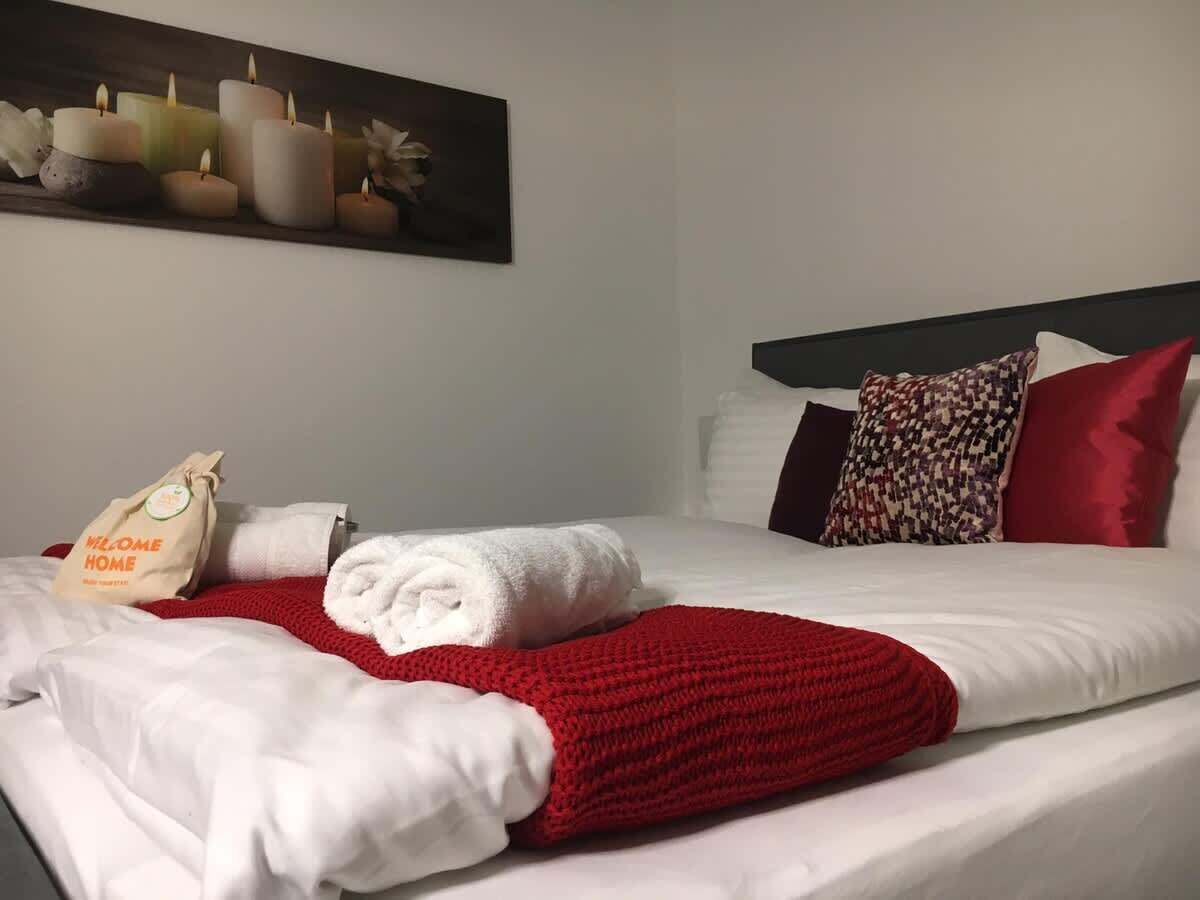 1 chambre, fer et planche à repasser, Wi-Fi, draps fournis