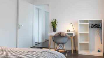 2 dormitorios, tabla de planchar con plancha, wifi y ropa de cama