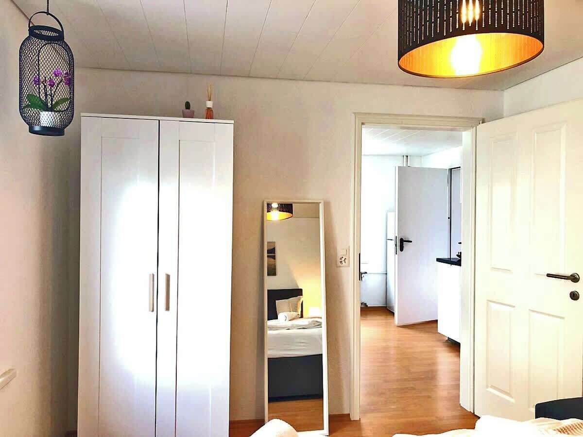 1 chambre, fer et planche à repasser, lit parapluie, Wi-Fi